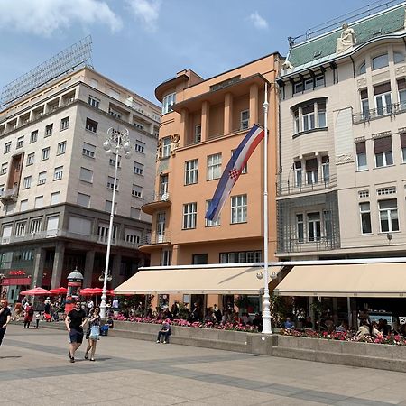 B&B Dolac Zagreb Buitenkant foto
